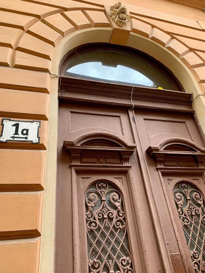 Goodmood Apartment Debrecen Bagian luar foto